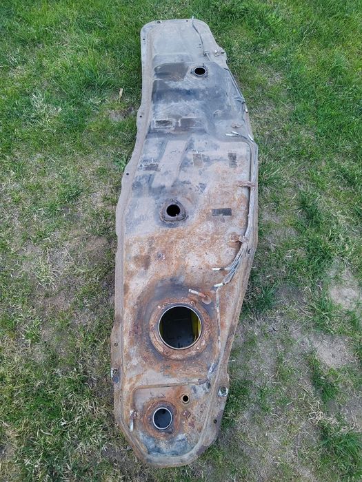 Бак Mitsubishi Pajero Wagon IV (V93) б/у під відновлення