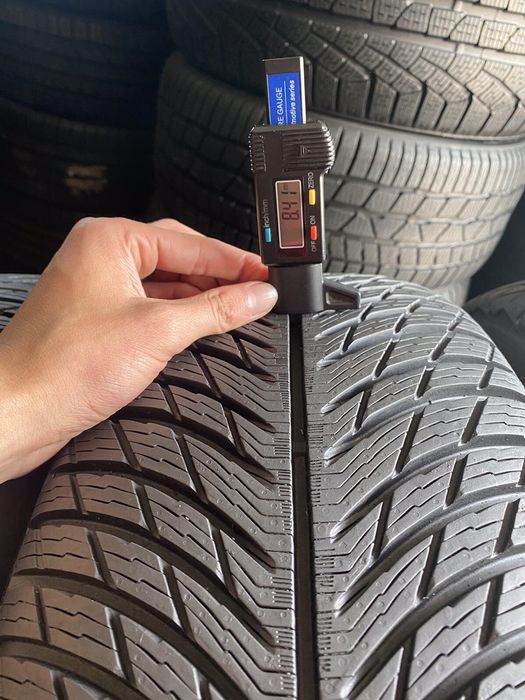225/60/17 R17 Michelin Pilot Alpin 5 4шт зима