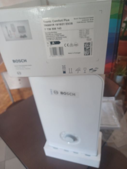 Esquentador elétrico estantanio