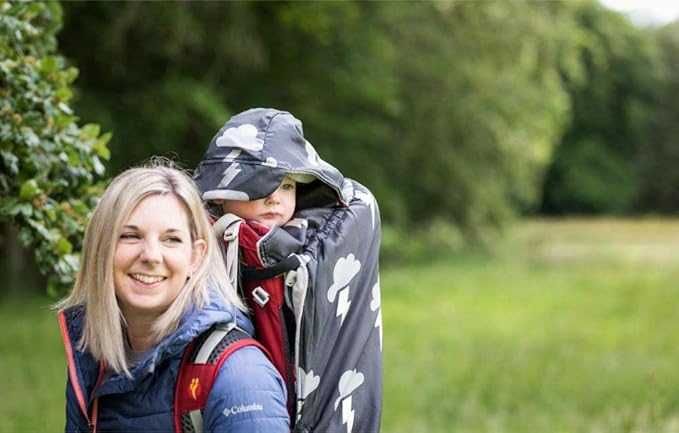 Універсальна накидка-дощовик BundleBean Babywearing Fleece-lined Cover
