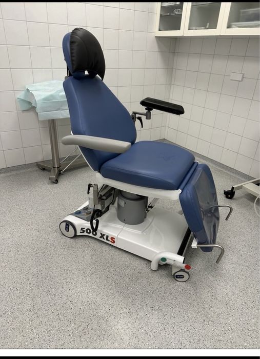 Fotel medyccny do zabiegow 500SLX firma UFSK