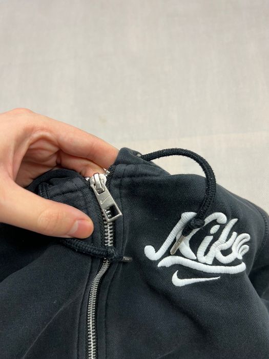 Bluza Nike small spellout logo swoosh zipped