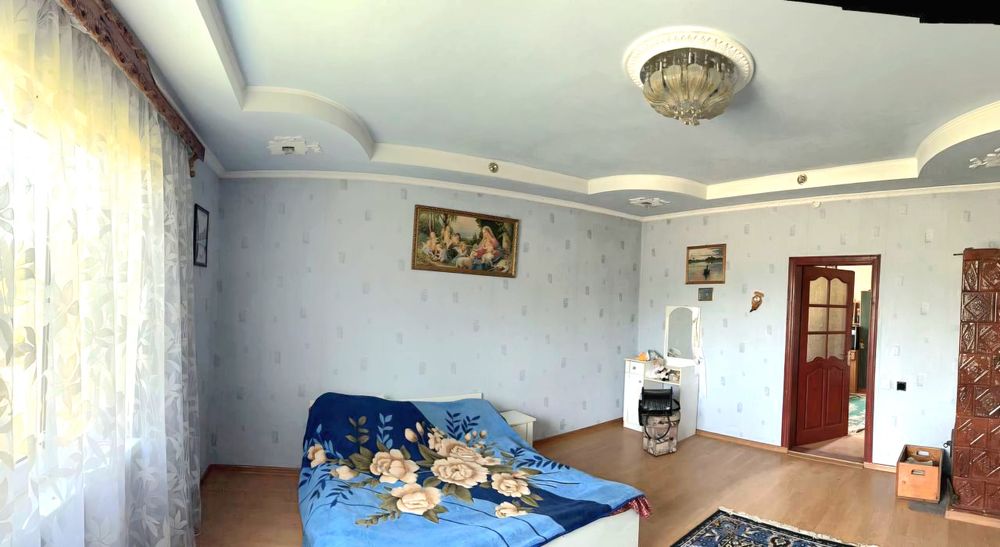 Продається будинковолодіння в мальовничому куточку Карпат с.Жупани