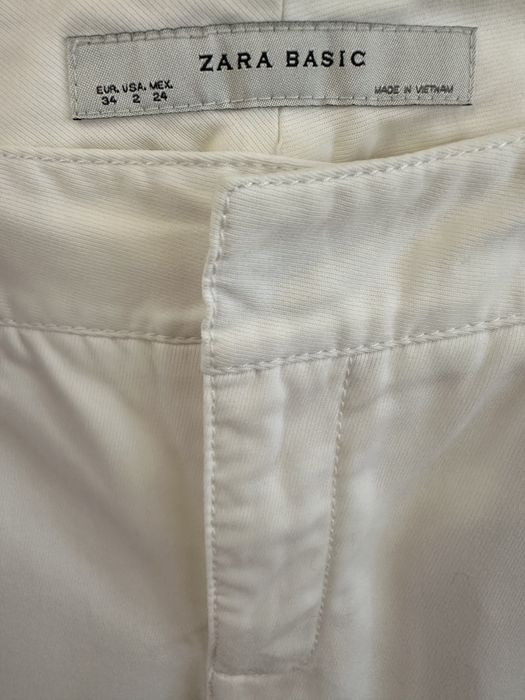 Брюки белые ZARA , клеш