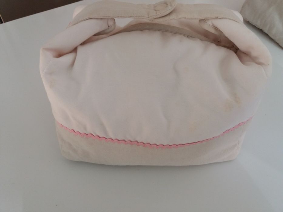 Conjunto de bebé marca João & Maria