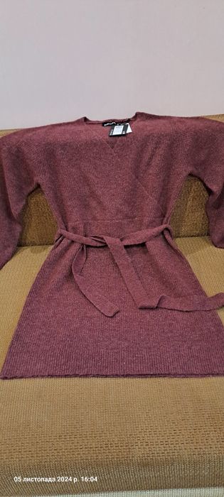 Продам нову сукню