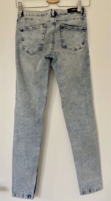 Spodnie jeansowe Cropp