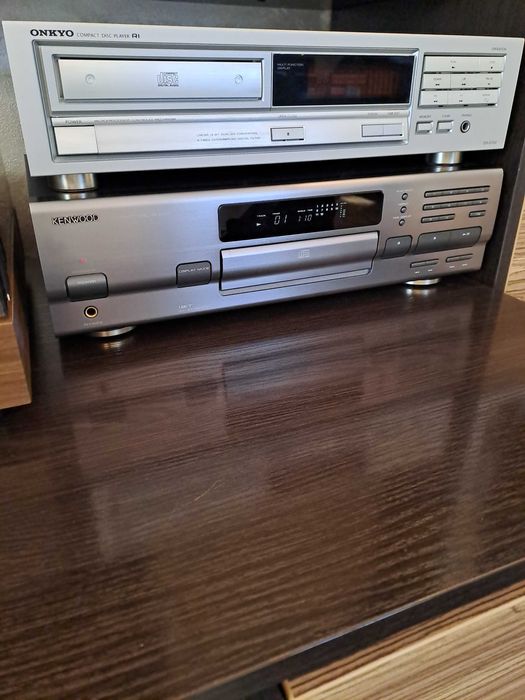 Odtwarzacz CD Kenwood DP-5050 z pilotem wyjątkowy stan działa idealnie