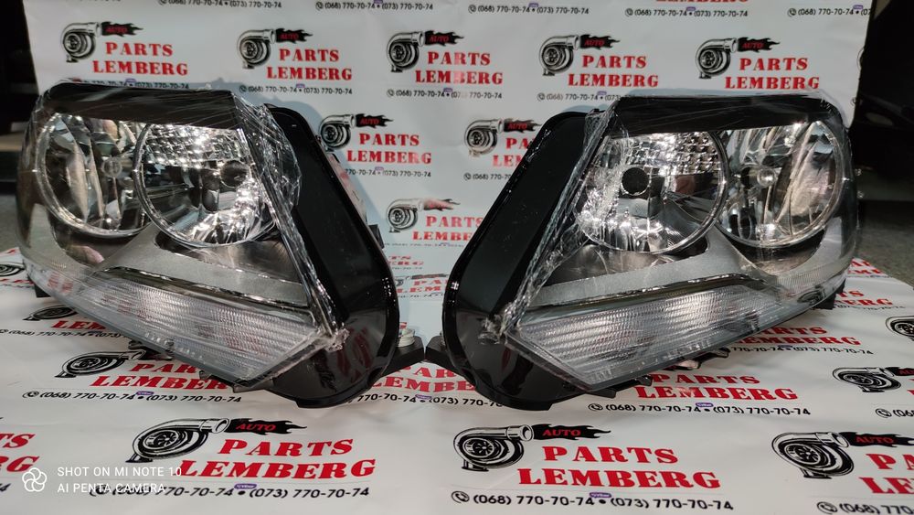 VW Tiguan 11-16 Тигуан Фари Права Ліва Фара Левая Правая Фары