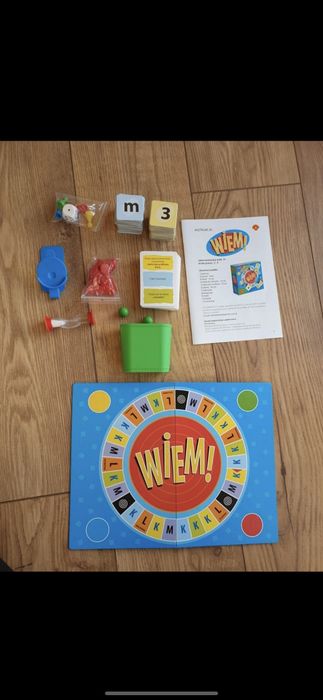 Gra rodzinna Wiem ! Gra zabawa nauka Alexanderkomplet jest nowy