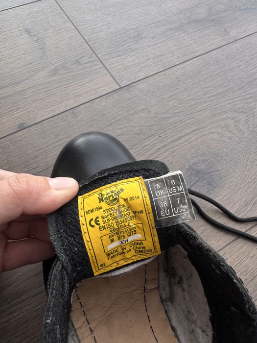 Dr. Martens Steel Toe, оригінал