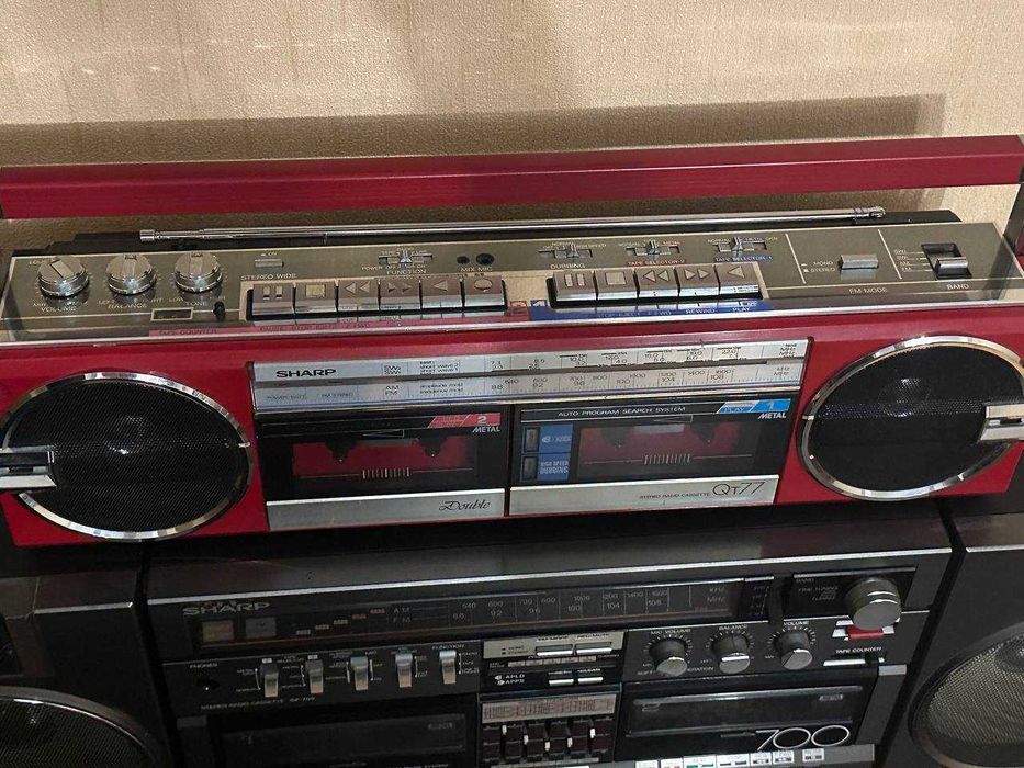 Магнитолы Sharp GF-700, Sharp QT-77