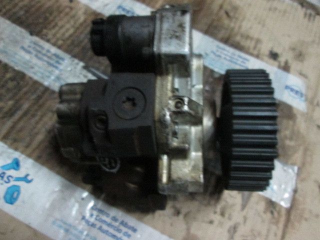 Bomba injetora OPEL Vectra B Hatchback (38_)