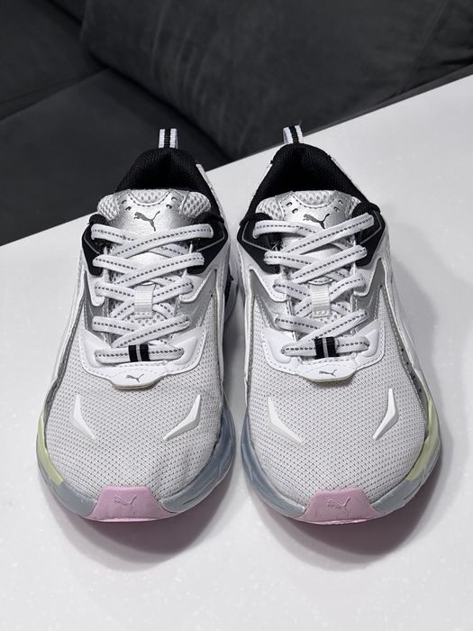 Жіночі кросівки Puma розмір 40, устілка 25,5 см