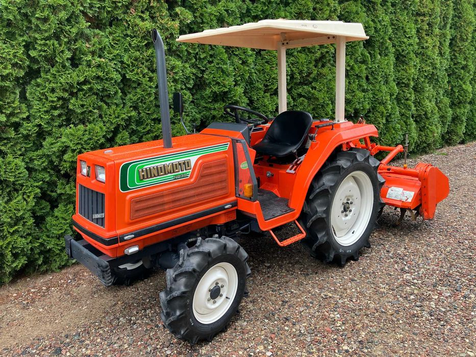 Ciągnik Japoński Hinomoto NX239 Wspomaganie Rewers Daszek