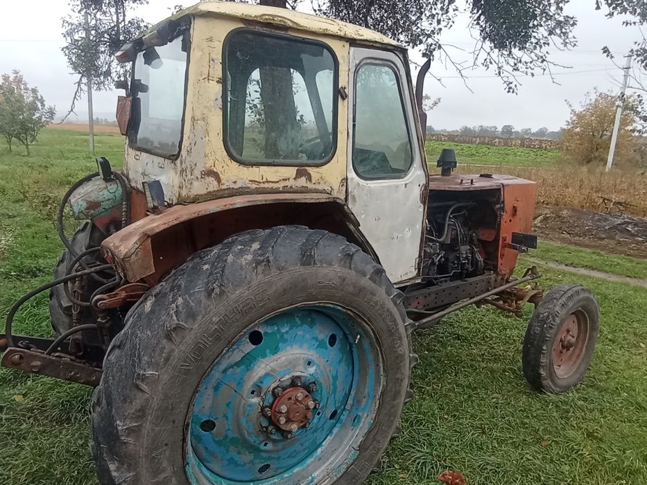 Продам ЮМЗ 6 мала кабіна