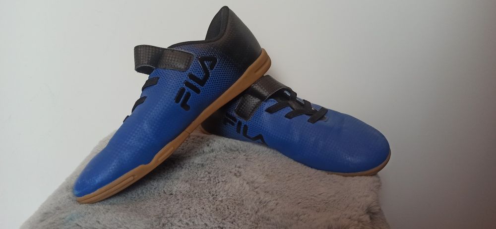 Buty sportowe Fila 39 do nogi piłki nożnej