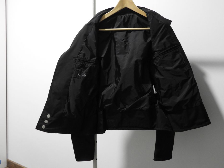 Casaco GUCCI / Tamanho: M / Cor: Preto/Black