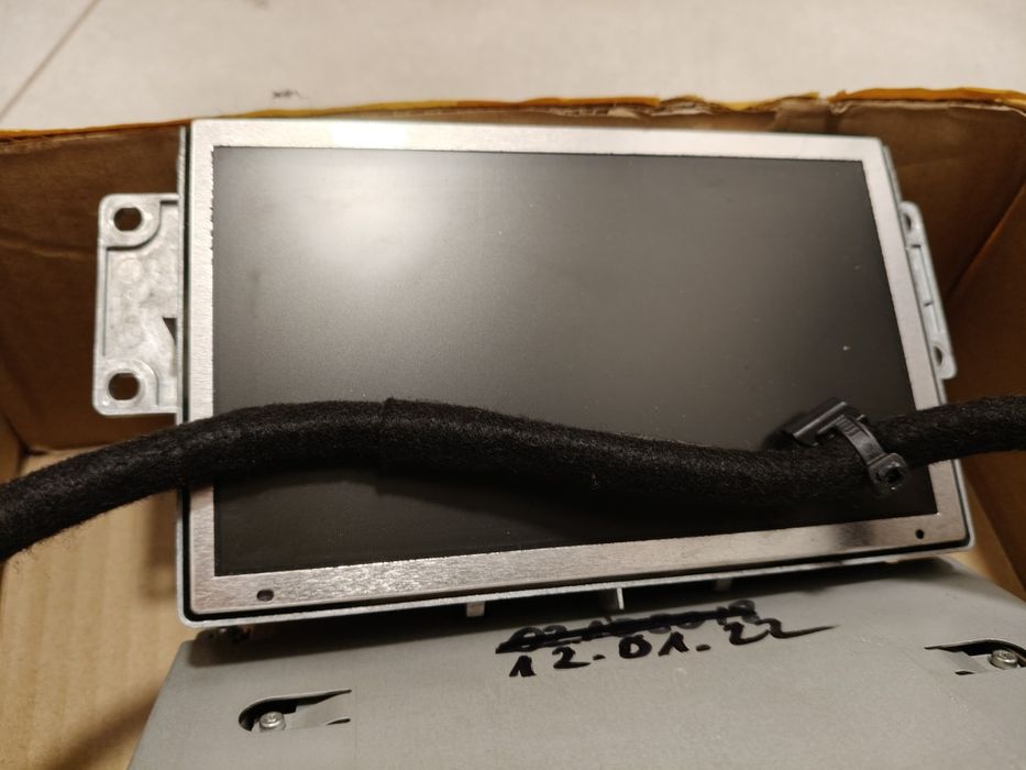 Radio rneg z wyświetlaczem Citroën C5 X7