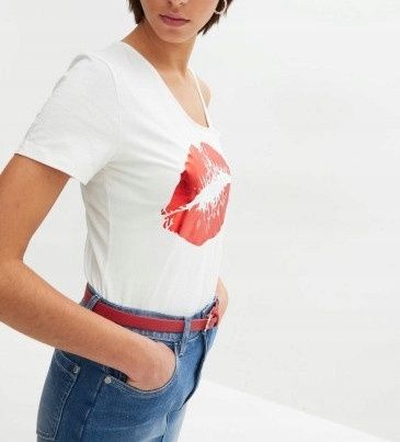B.P.C t-shirt asymetryczny z nadrukiem ^48/50