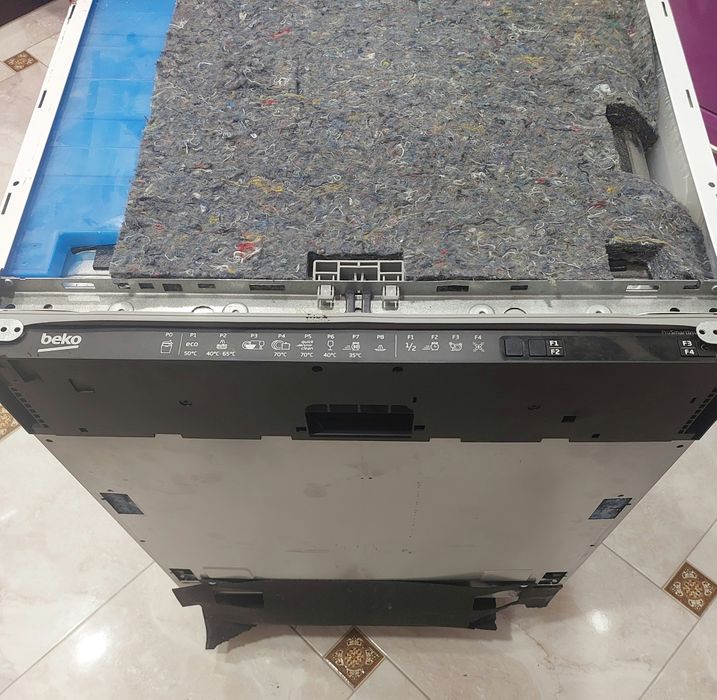 Запчастини посудомийної машини Beko din28321