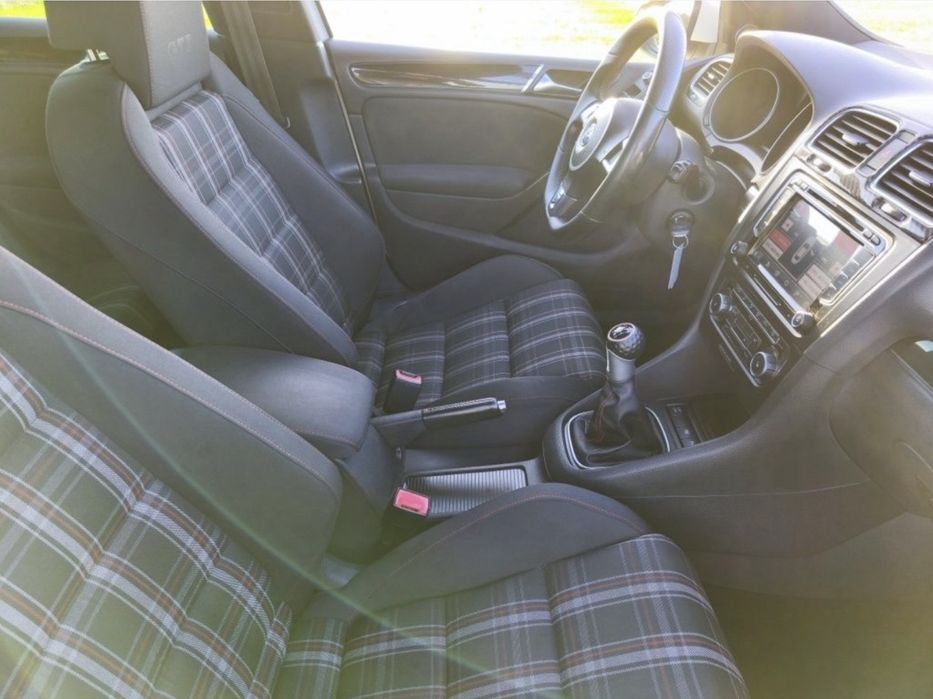 Volkswagen Golf VI GTI