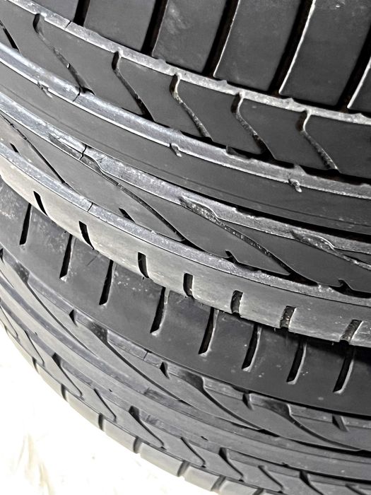 Pneus Bridgestone Potenza RE050A - 215/40/17 - Como NOVOS