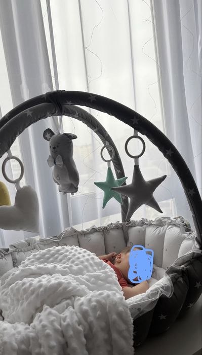 Ігровий килимок-кокон (гніздечко) 2в1 з дугами, іграшками та ортопедичною подушкою