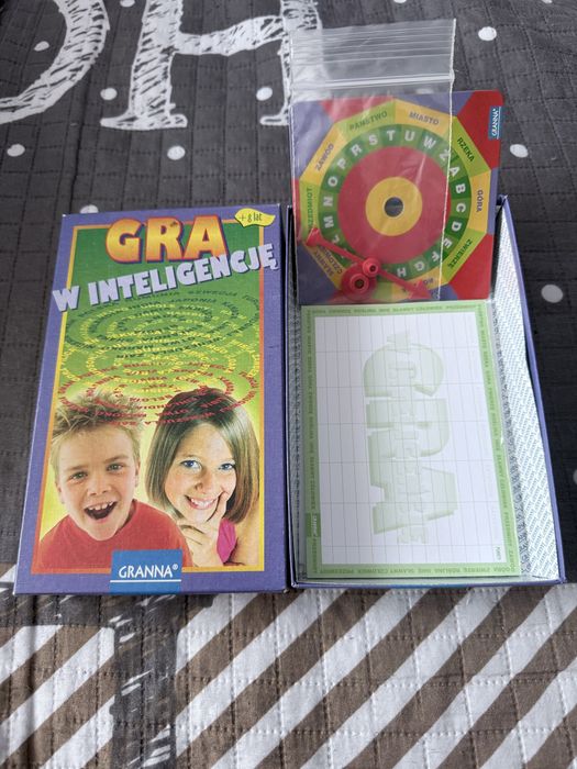 Gra w inteligencje