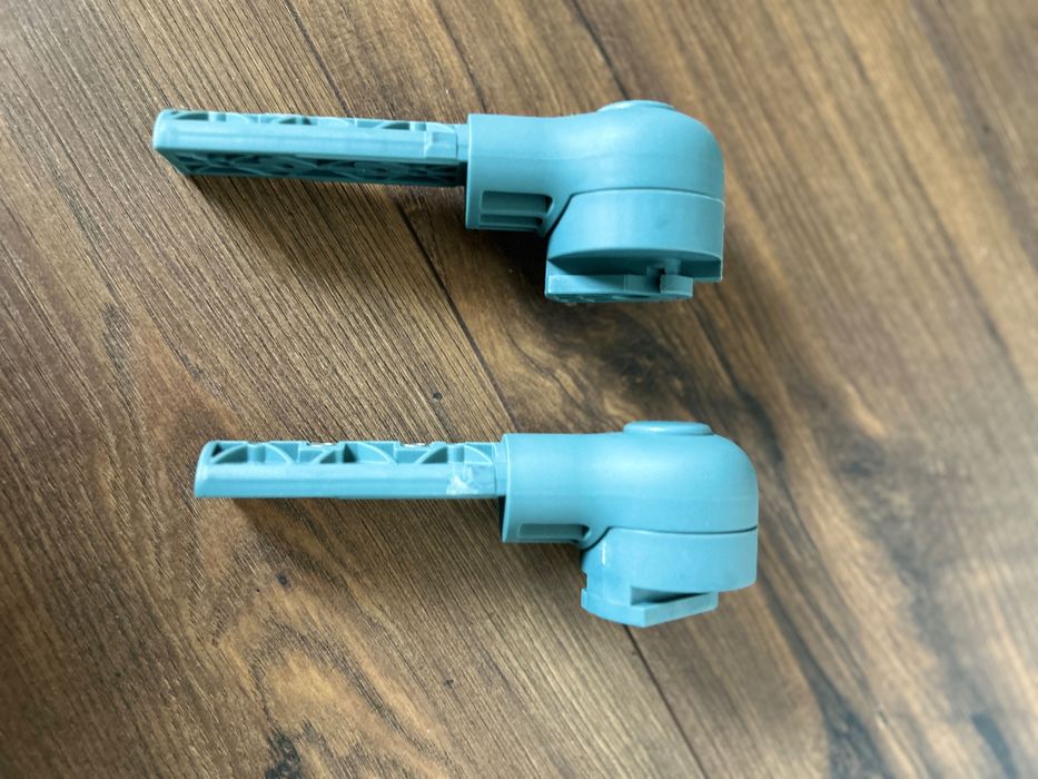 Cybex Lemo Adapter Set - zestaw adapterów do mocowania na krzesełku.