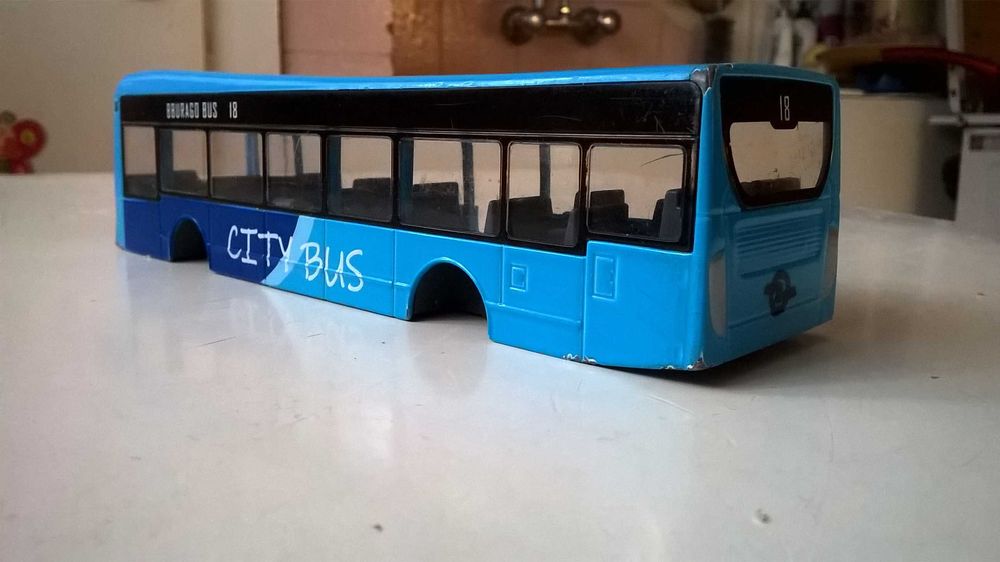 CITY BUS model firmy Bburago - złom modelarski