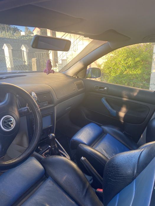 Golf IV com avaria