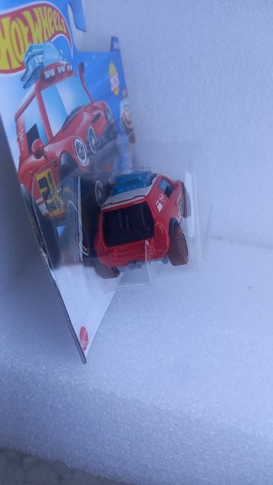 Lil' Roar Hot Wheels