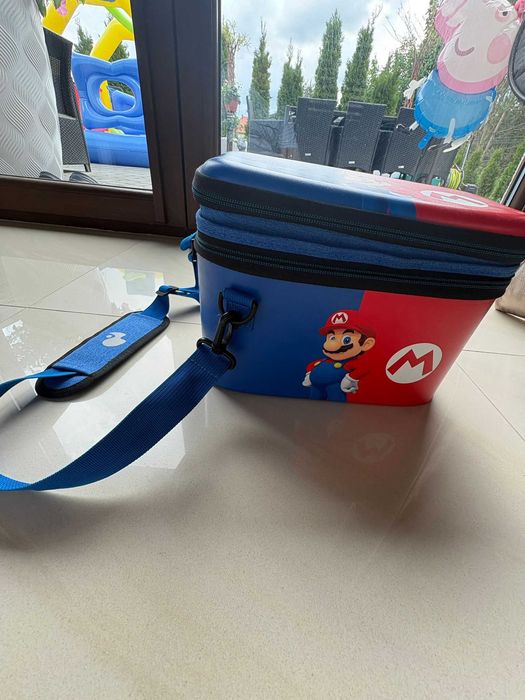 Sprzedam jak nowe Nintendo Switch 1