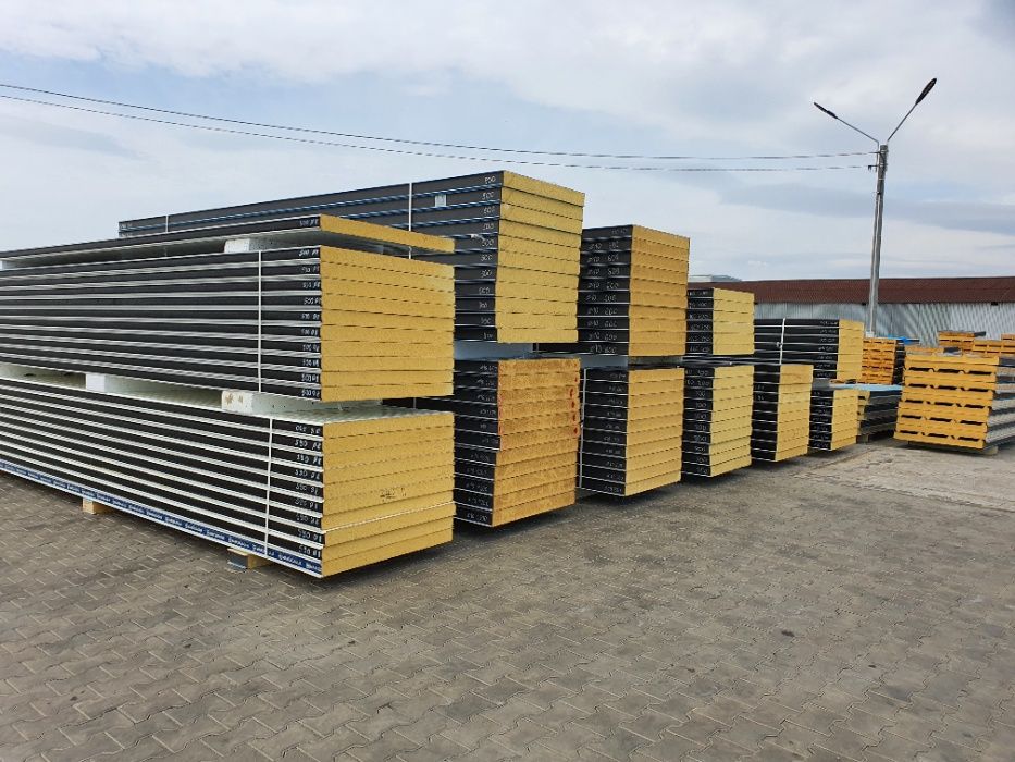 Płyta Warstwowa Poliuretan Płyty Warstwowe PIR Płyty obornickie NOWE