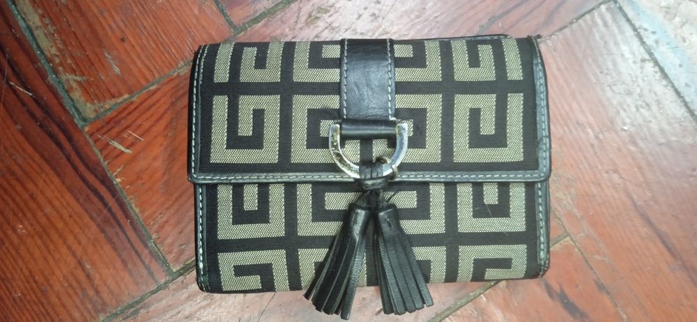 Vendo Carteira Porta Cartões