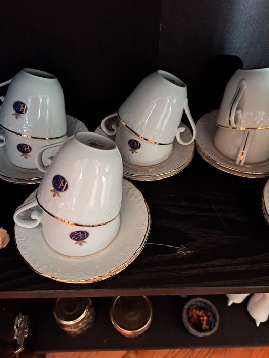 D. George V Tea and Coffee Set437557966983680002