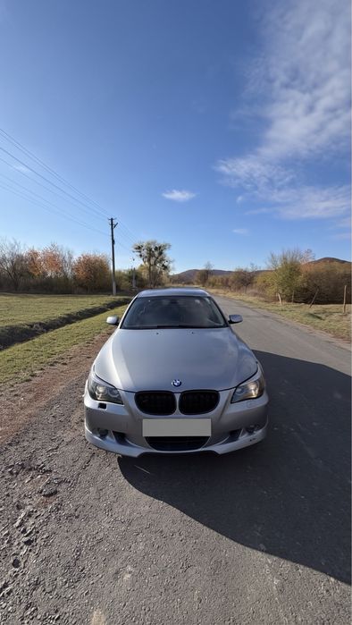 Продам бмв е60 545і