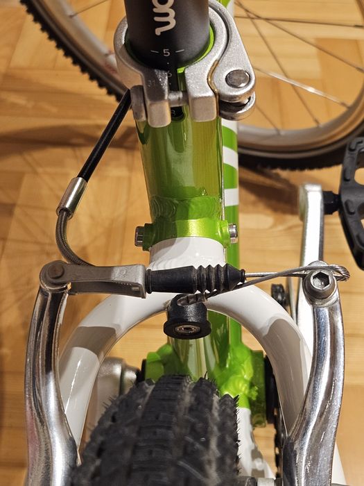 Rower Woom 4 Atomic Neon