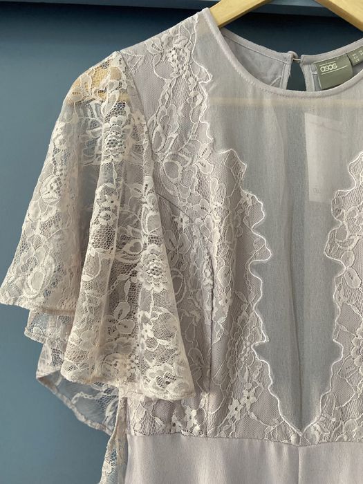 Asos piękna suknia świadkowa druhna liliowa koronka długa wesele nowa