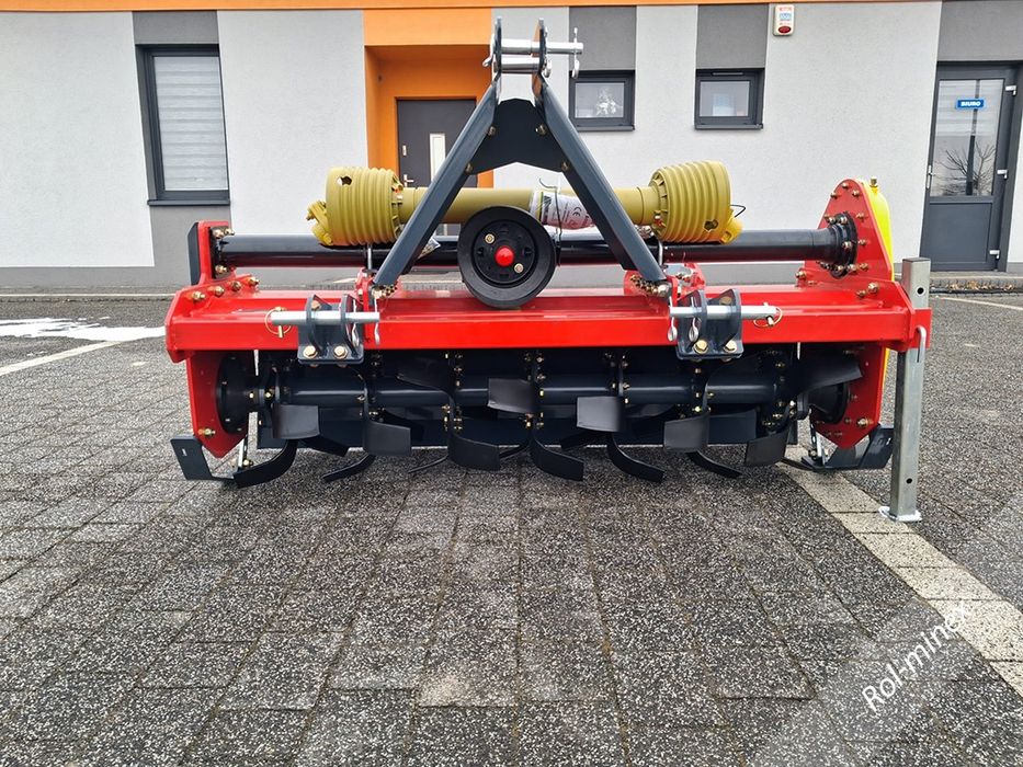 Wzmocniona GLEBOGRYZARKA Grass-rol Transport