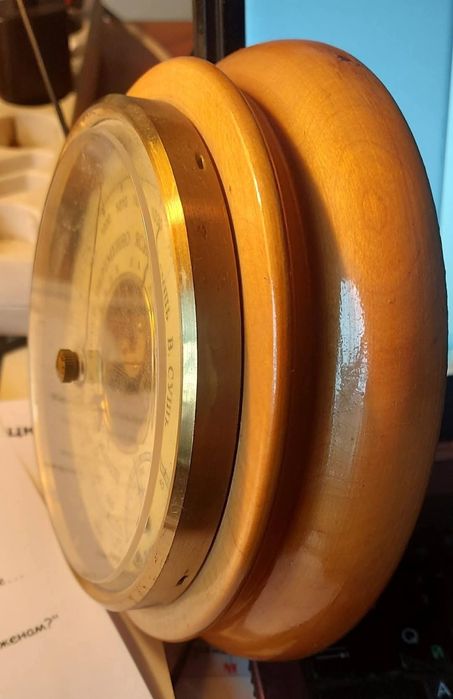 Барометр анероид