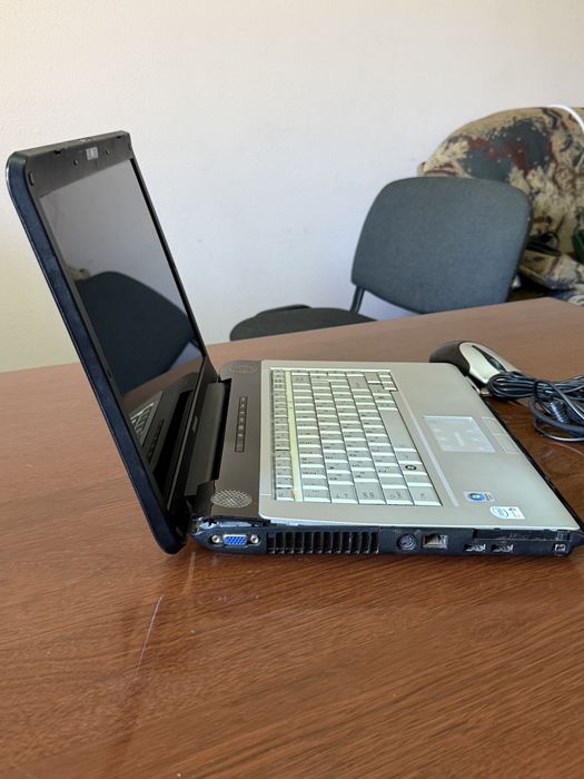 Ноутбук Toshiba Satellite A200 2/160GB + мишка Logitech
