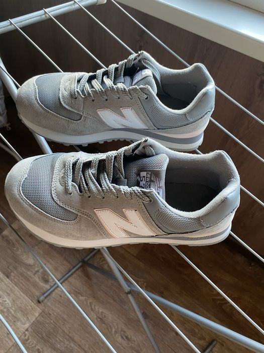 Кросівки new balance