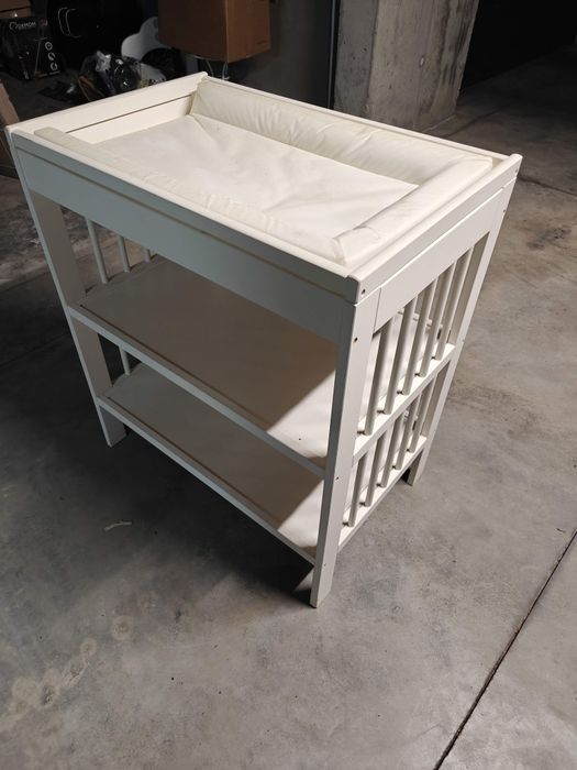 Przebierak, stół do przewijania IKEA Gulliver wraz z matą