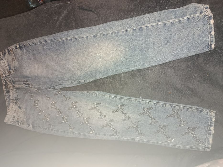 Продам нові джинси