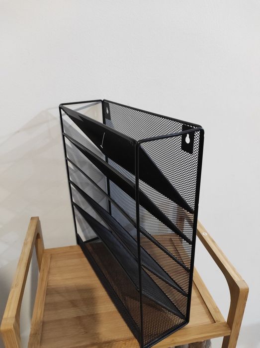 Organizer na dokumenty metalowy A4 czarny 6 przegródek