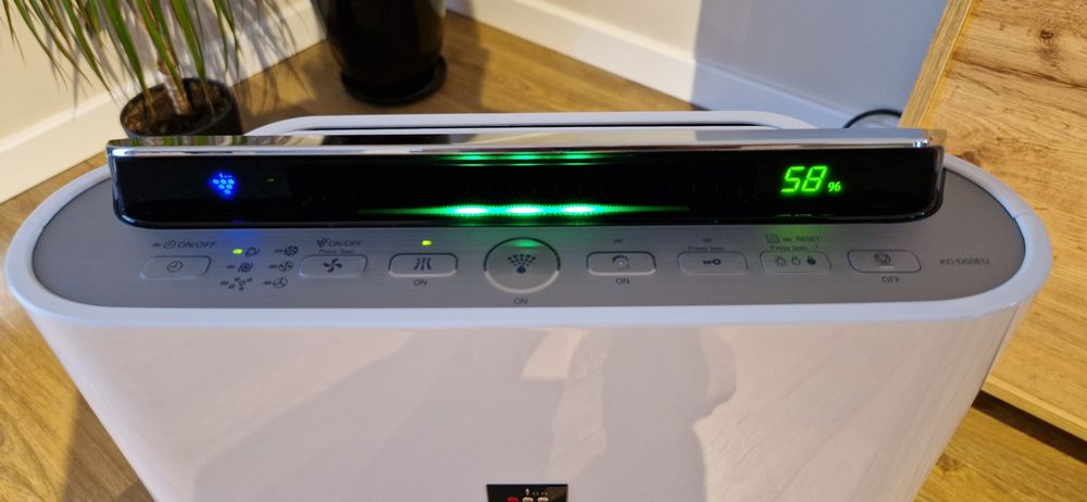 Oczyszczacz nawilżacz Sharp KC-D50EU jonizacja plasmacluster