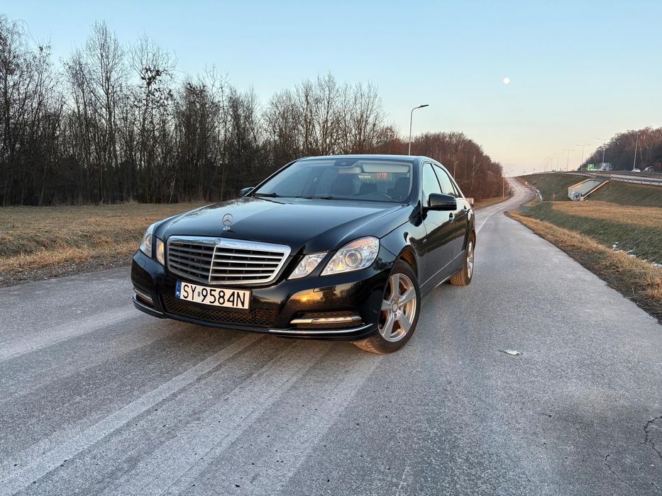 Mercedes-Benz Klasa E Zadbany niski przebieg