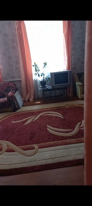 Оренда трикімнатної частини будинку в передмісті Вінниці. Зарванці.Все в описі.